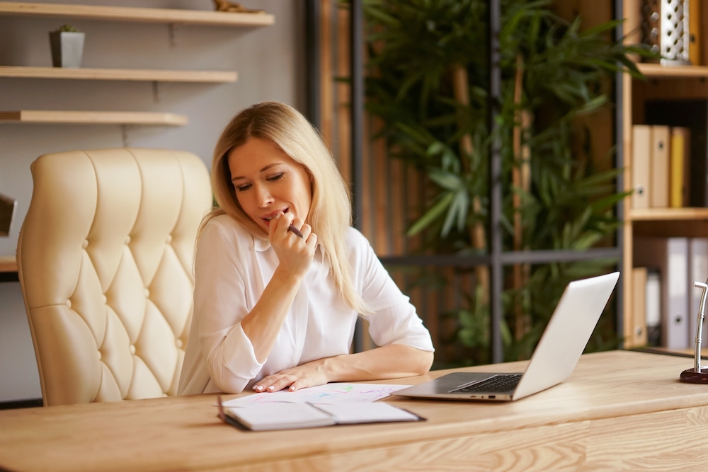 Personal Branding Successful Female Business Woman at Work Photo - Personal Branding Photography By Kent Wynne - KW Creative (C)