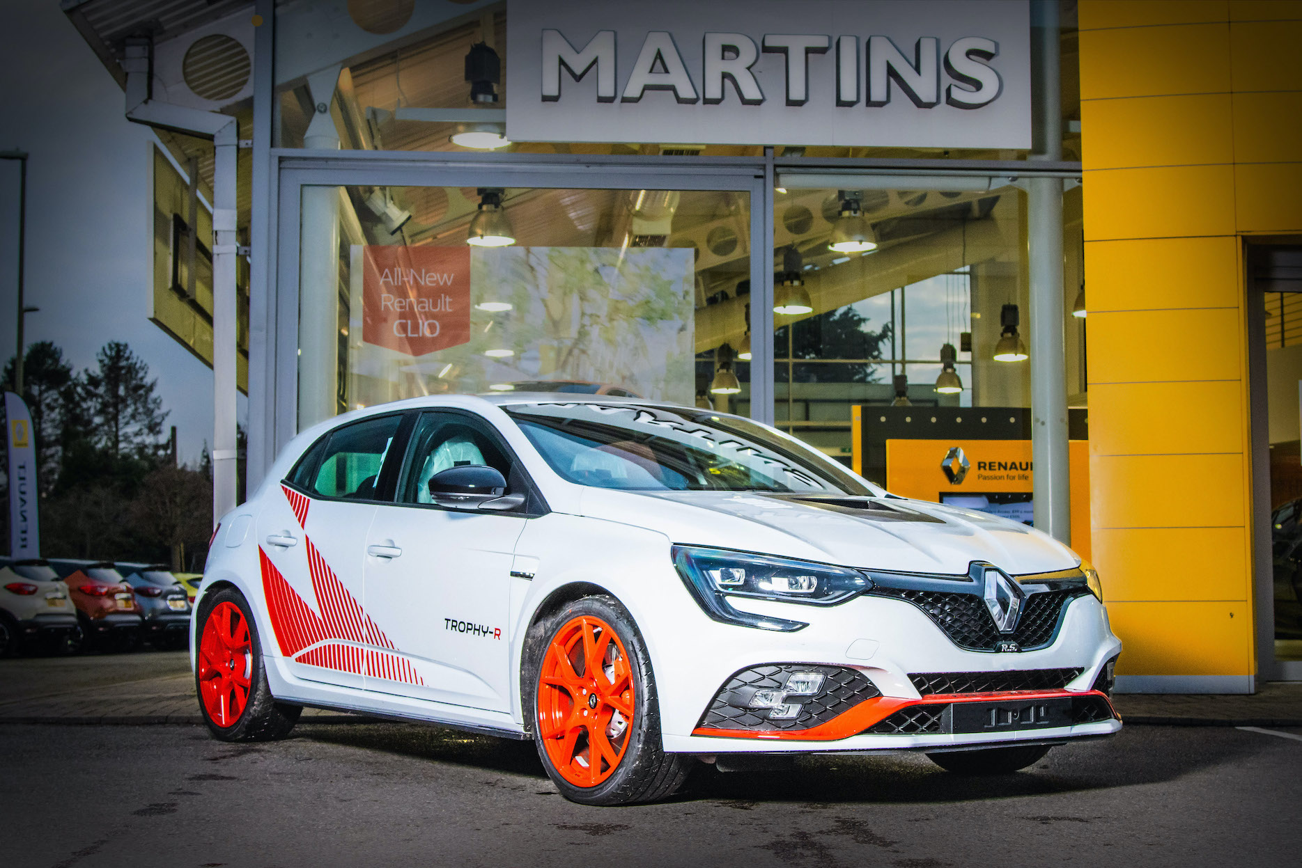 Renault UK - Renault R.S Trophy-R Hot Hatch - Automotive Light Painting Photography By Kent Wynne - KW Creative Automotive Photographer (C)