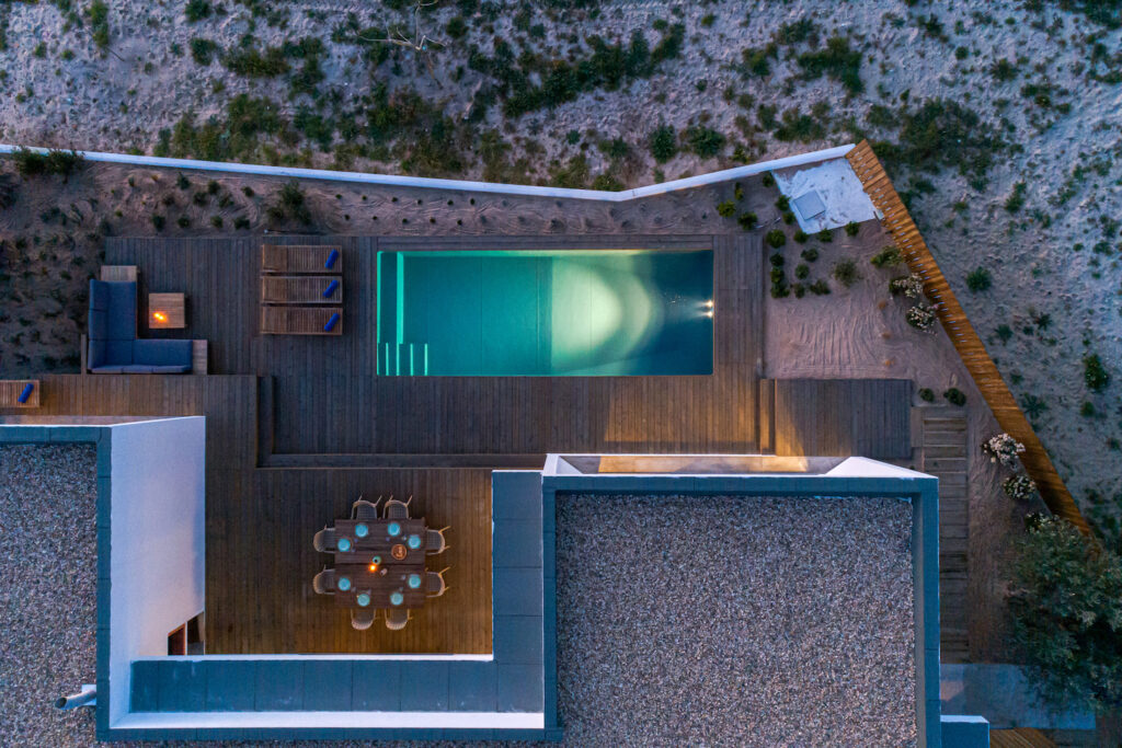KW-Creative-Drone-Operator-High-End-Property-Real-Estate-Aerial-Drone-Photography-and-Video-Services-By-Kent-Wynne-C.jpg